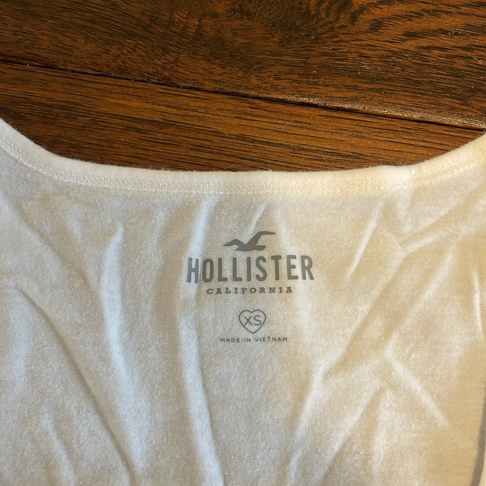 HOLLISTER long sleeved ruched top, sz XS - Picture 3 of 4